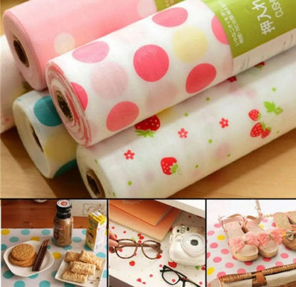 Kitchen Foamic Polka Sheet – Waterproof & Oil-Resistant Wall and Counter Cover